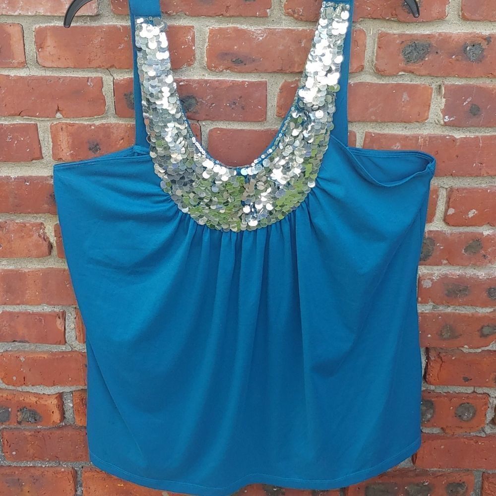 Turquoise sequined tank top - Picture 3 of 4